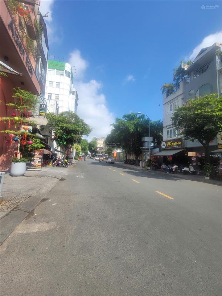 60tr  6x18  105m2  cho thuê nguyên căn nhà mặt tiền hồ hảo hớn quận 1 (p.cầu ông lãnh)