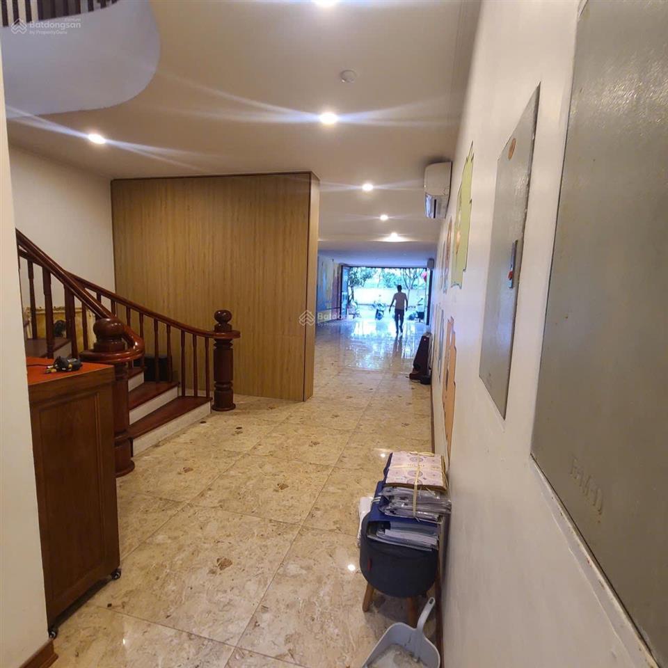 Cho thuê nhà nguyên căn mặt phố lâm hạ  long biên làm vp, trụ sở