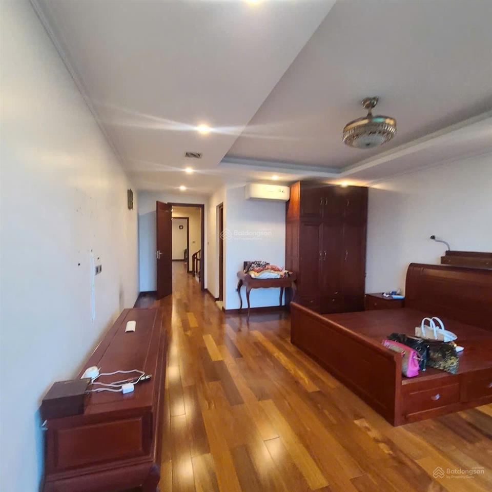 Cho thuê nhà nguyên căn mặt phố lâm hạ  long biên làm vp, trụ sở