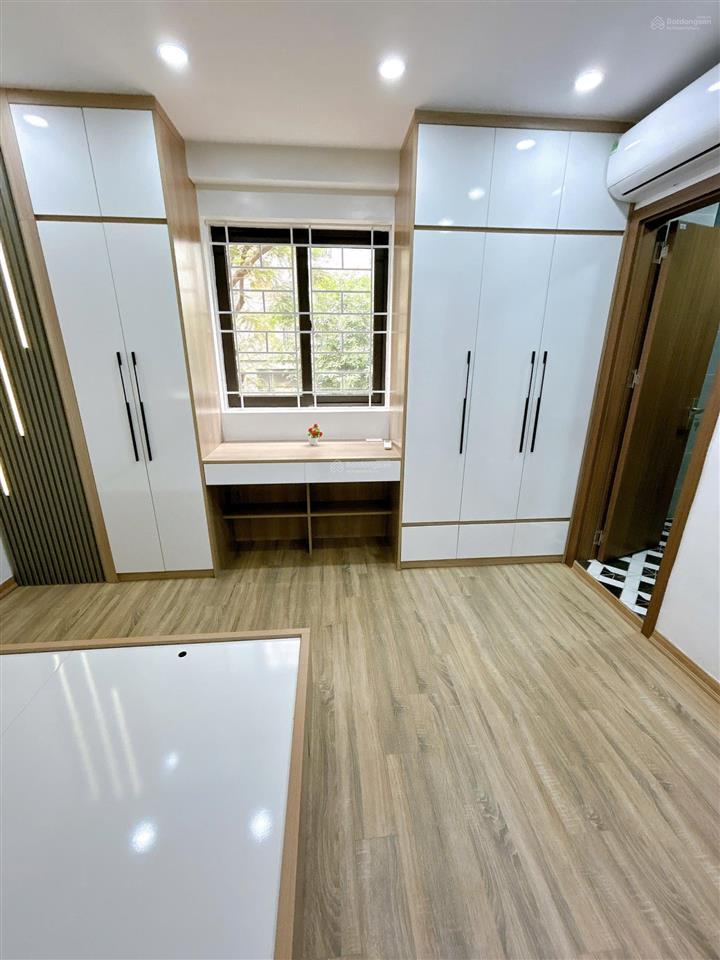 Căn hộ 3 phòng ngủ, tây nam linh đàm, sổ đỏ chính chủ
