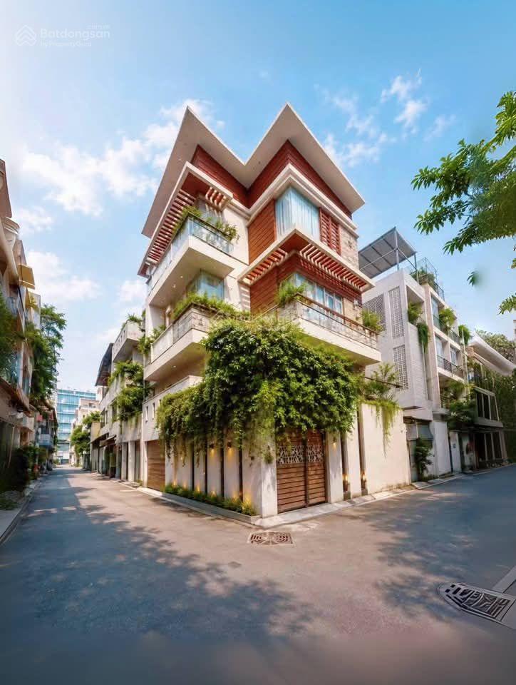 Giảm 2 tỷ! căn góc hẻm xe hơi hoàng hoa thám, 70m2, ngang 7m, 5 tầng, 6pn. pháp lý chuẩn