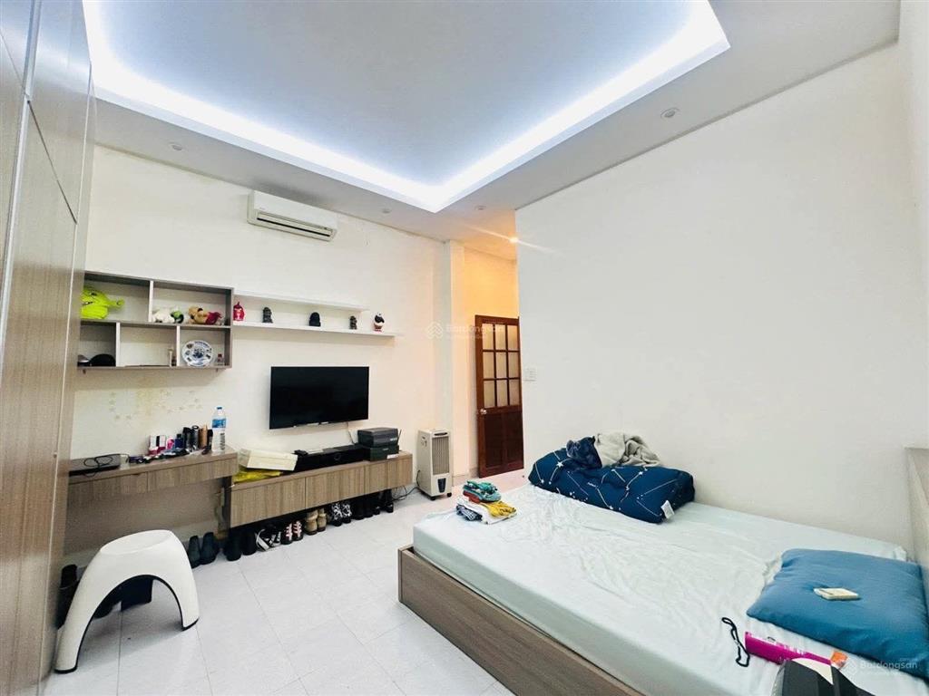 Hiếm! nhà 4 tầng hxh, ngay xi grand court, 65m2, 4pn, sổ vuông. nhà mới dọn ở ngay