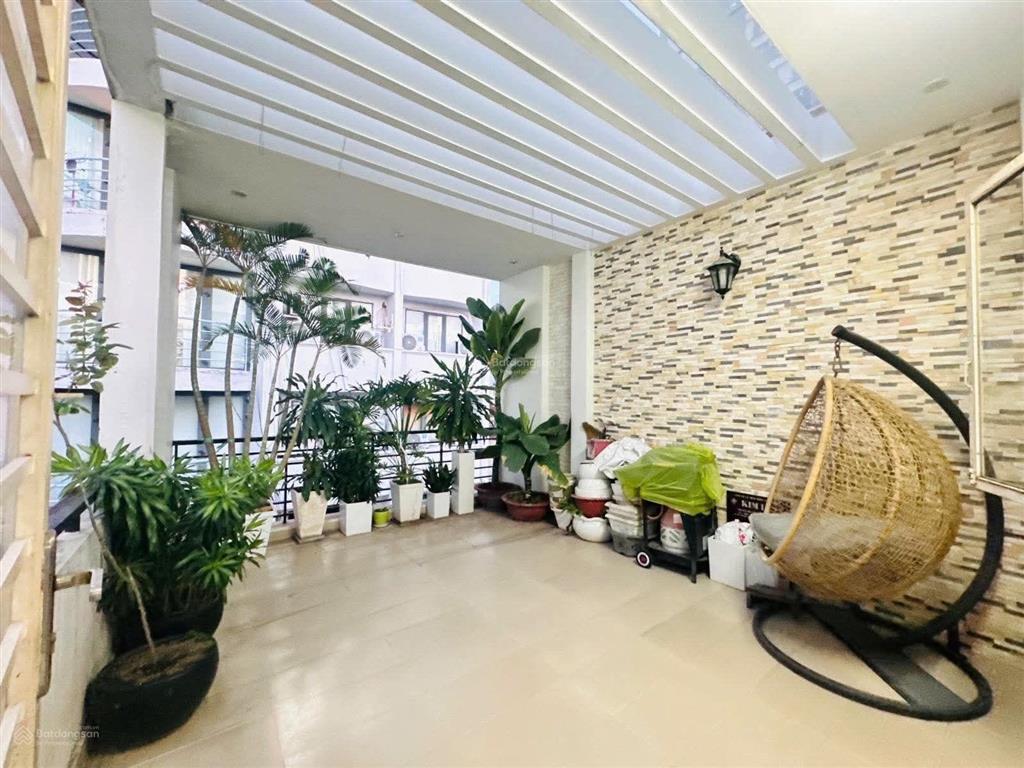 Hiếm! nhà 4 tầng hxh, ngay xi grand court, 65m2, 4pn, sổ vuông. nhà mới dọn ở ngay