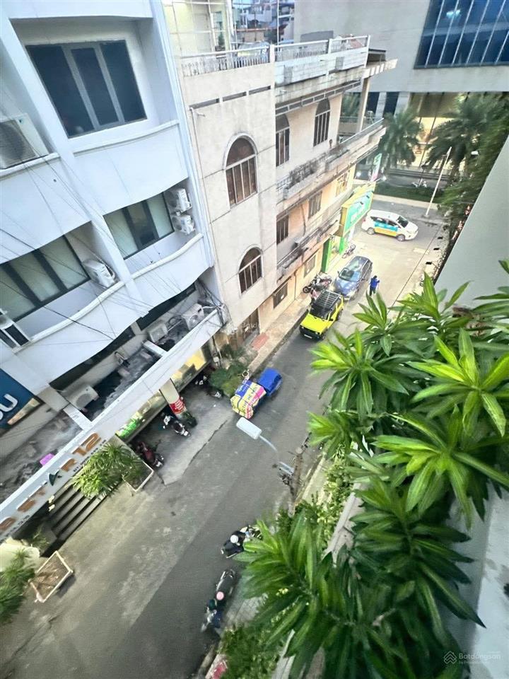 Hiếm! nhà 4 tầng hxh, ngay xi grand court, 65m2, 4pn, sổ vuông. nhà mới dọn ở ngay