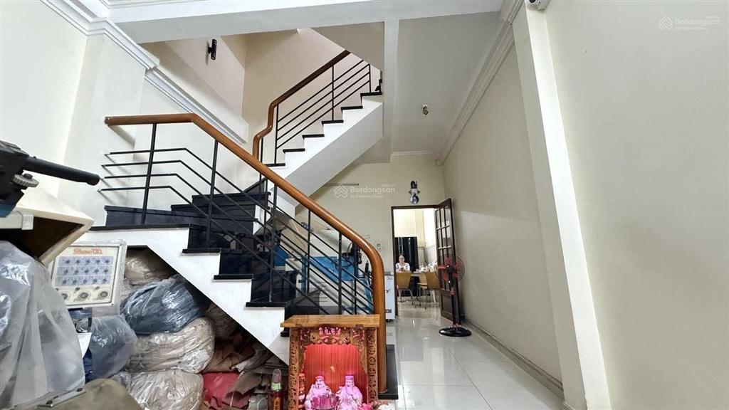 Hiếm! nhà 4 tầng hxh, ngay xi grand court, 65m2, 4pn, sổ vuông. nhà mới dọn ở ngay