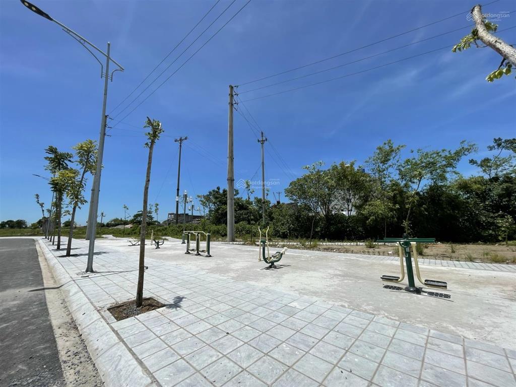 Đất nền sổ lâu dài nhận ngay, 100m2, giá từ 2,72 tỷ