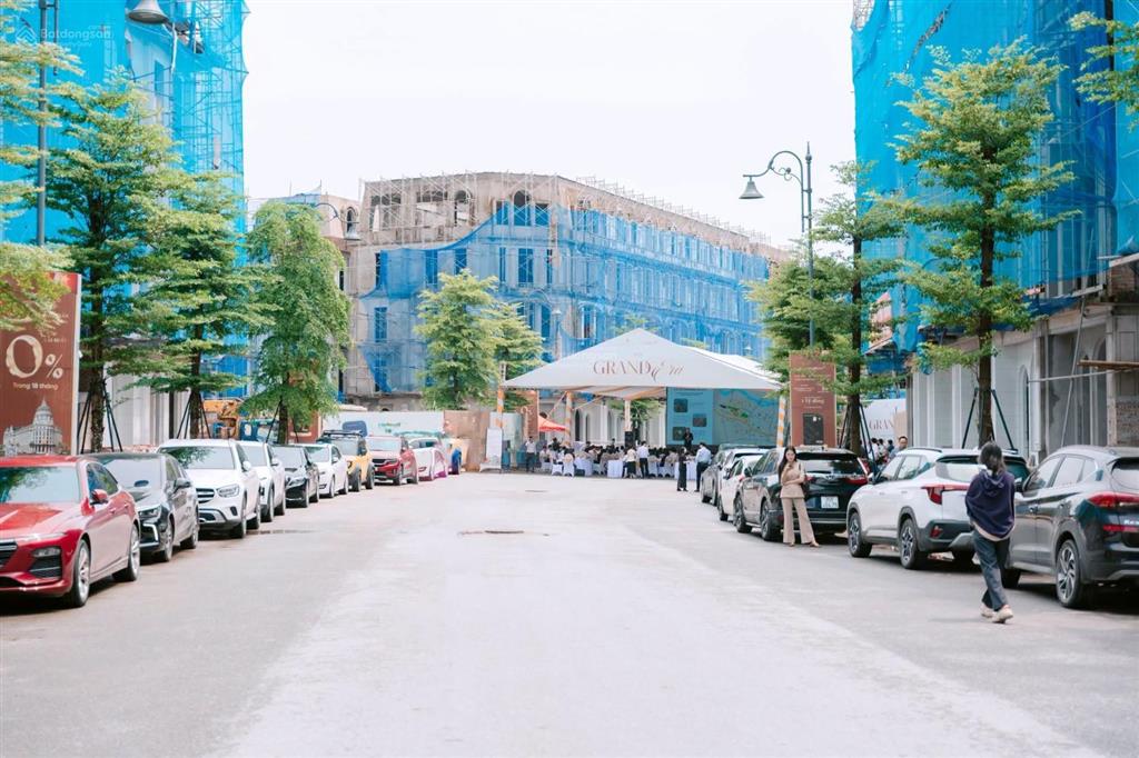 Nhà phố noble 62,5m²=5x12,5m, 4 tầng 206m², full giá gồm voucher từ 12,1 tỷ