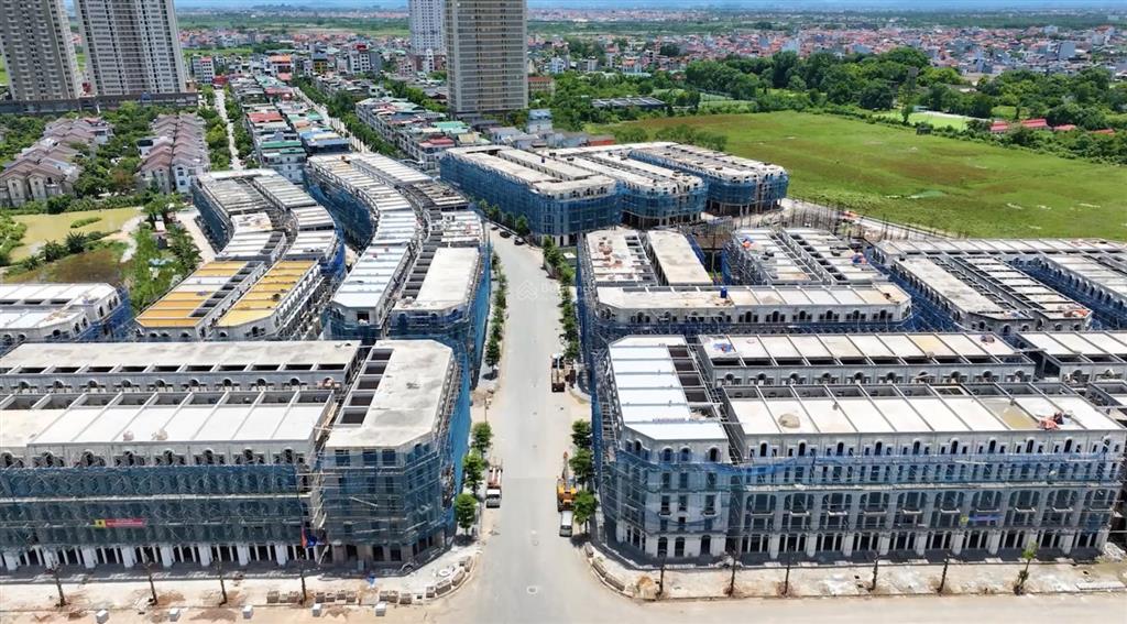 Nhà phố noble 62,5m²=5x12,5m, 4 tầng 206m², full giá gồm voucher từ 12,1 tỷ
