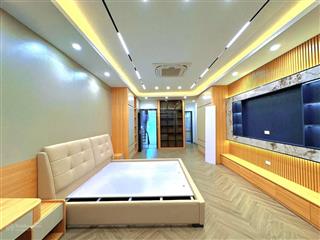 Bán nr ô tô thang máy siêu hot tại phùng chí kiên, 17,5 tỷ, 55m2, 4pn, 6wc, 7t