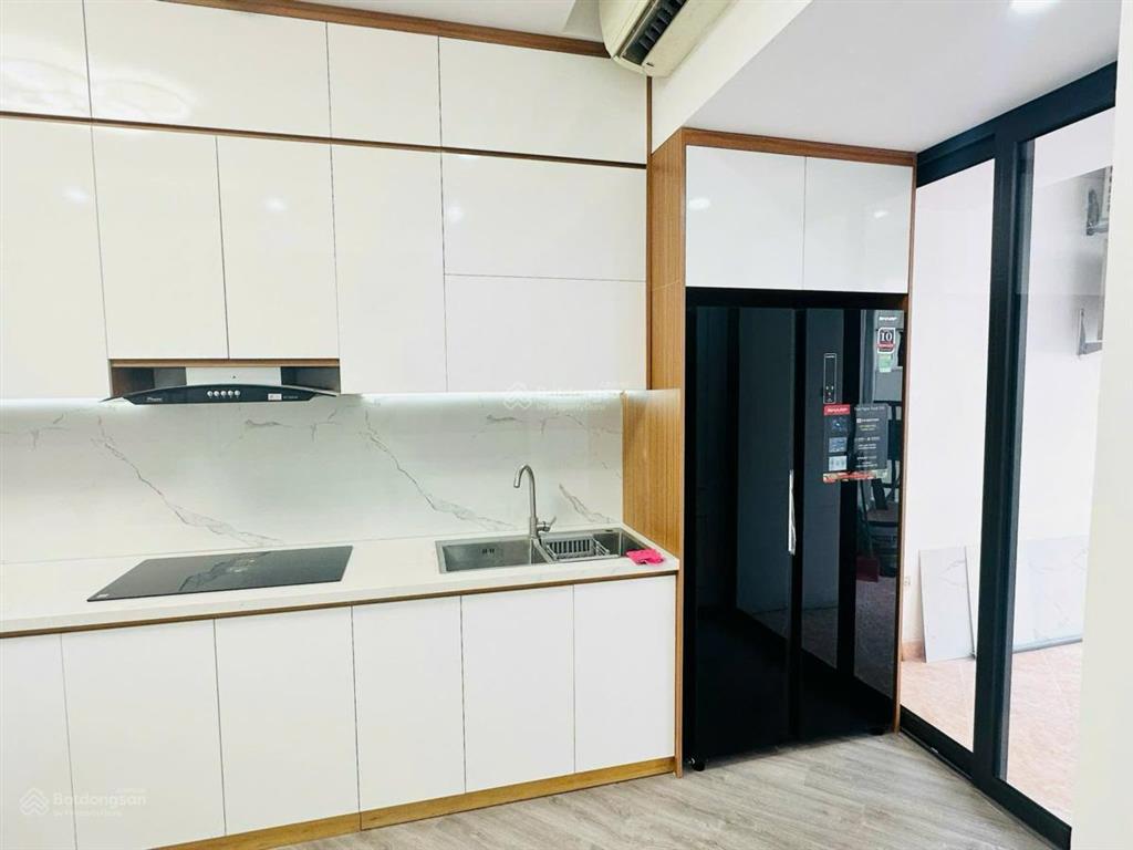 Bán cc 3pn, 119m2, 11,7 tỷ ở hoàng đạo thúy, giá ưu đãi chính chủ