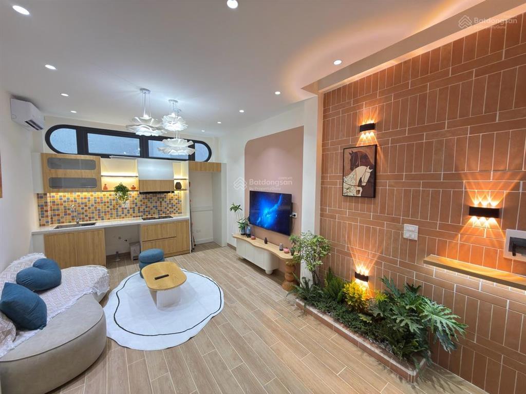 Bán nr 3pn, 4wc, 5 tầng tại phố vũ tông phan, 7,35 tỷ, 26m2, giá tốt chính chủ