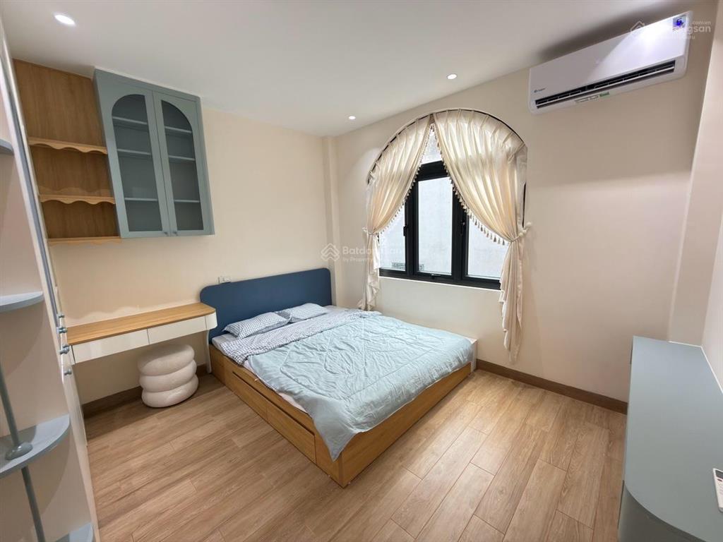 Bán nr 3pn, 4wc, 5 tầng tại phố vũ tông phan, 7,35 tỷ, 26m2, giá tốt chính chủ