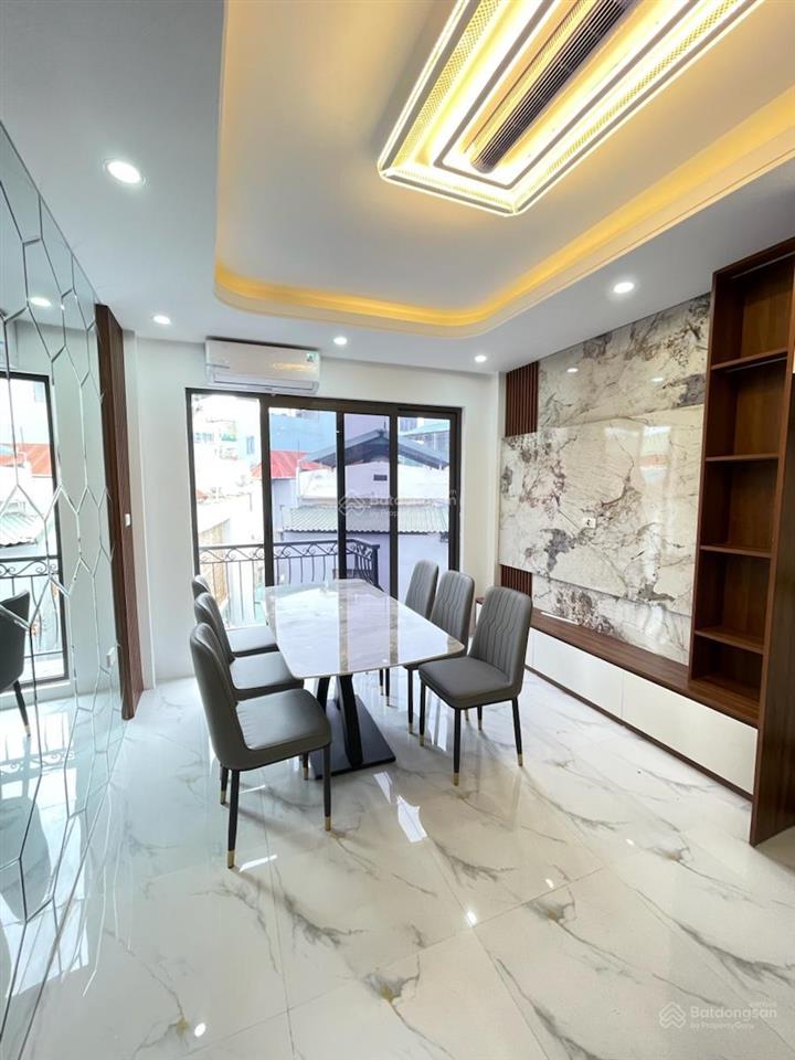 Bán nhà riêng 6 tầng thang máy 3pn 4wc 32m2 tại khương trung, quận thanh xuân, giá ưu đãi 10,8 tỷ