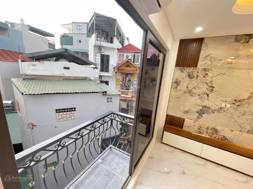 Bán nhà riêng 6 tầng thang máy 3pn 4wc 32m2 tại khương trung, quận thanh xuân, giá ưu đãi 10,8 tỷ