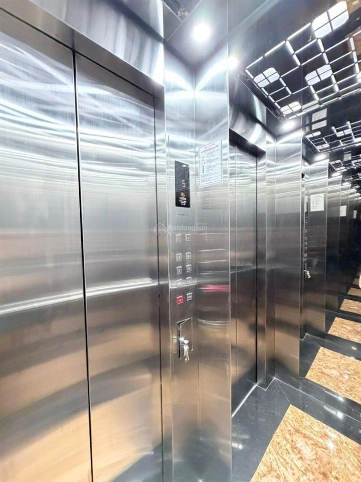 Bán gấp nr thang máy 6 tầng 32m2, 3pn, 5wc tại triều khúc, 9,85 tỷ