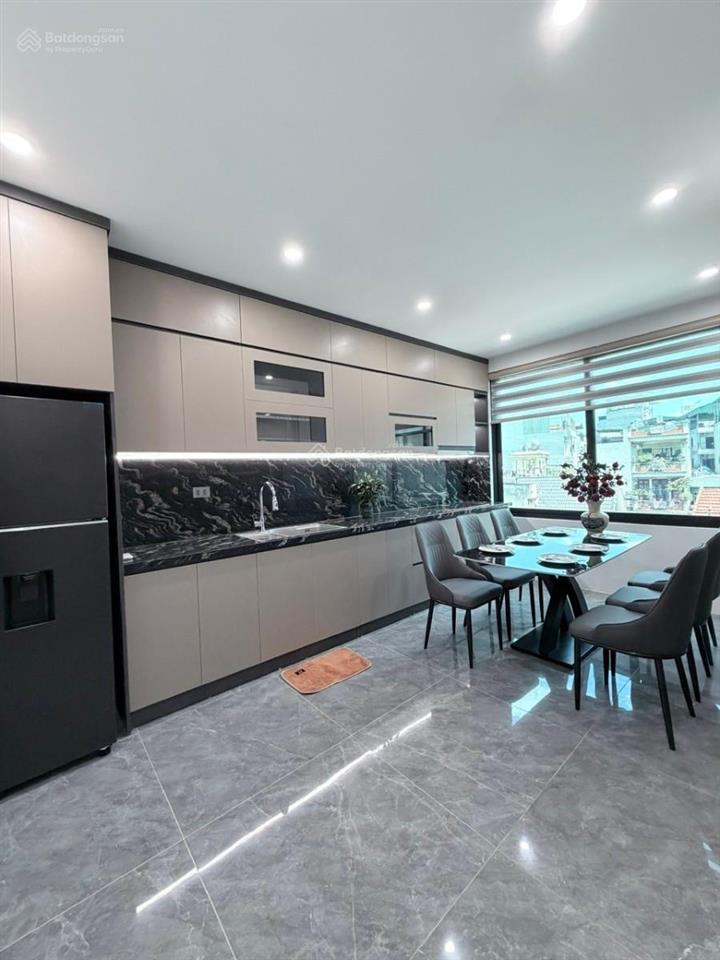Bán gấp nr thang máy 6 tầng 32m2, 3pn, 5wc tại triều khúc, 9,85 tỷ