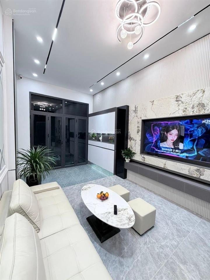 Bán gấp nr thang máy 6 tầng 32m2, 3pn, 5wc tại triều khúc, 9,85 tỷ