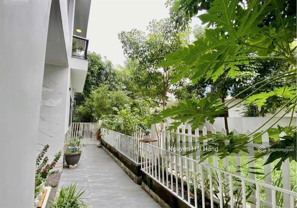 Bán biệt thự thăng long home  giá tốt khu vực  172m2 ngang 8.9m  3 tầng  4pn, 4wc