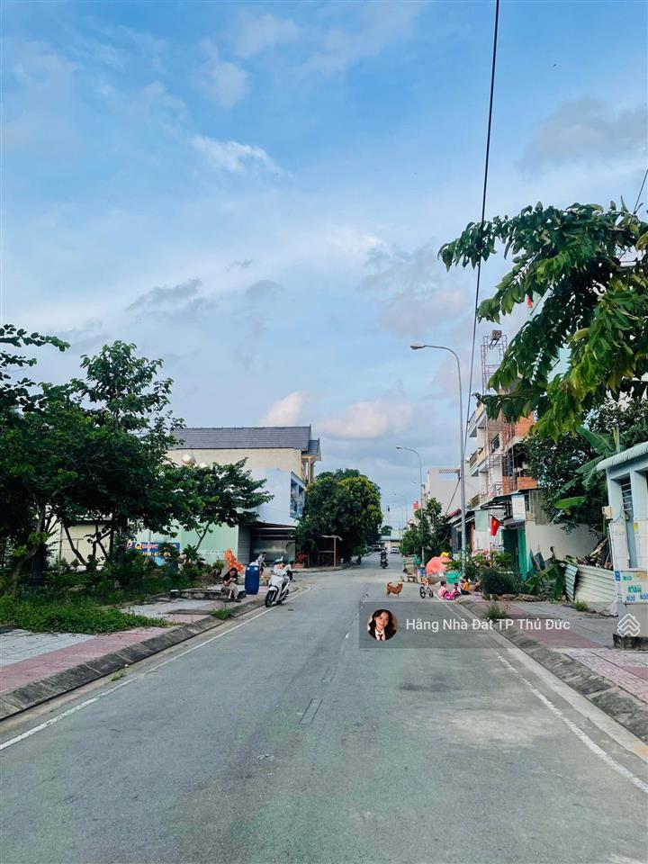 Bán đất kdc cây dầu  đường 12m có lề  100m2 ngang 5m  chỉ 6,x tỷ giá tốt