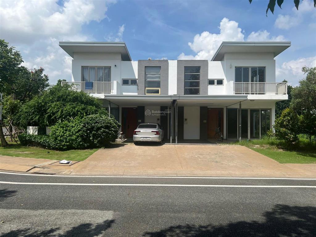 Sale chủ đầu tư chuyên rổ hàng chuyển nhượng swanbay nhà phố biệt thự oasia giá tốt nhất