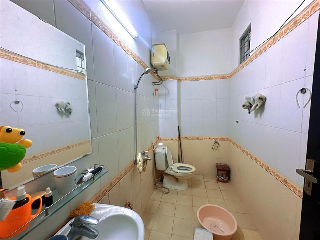 Bán gấp nhà dân xây cầu diễn đức diễn 5tx55m2 mt 4.5m giá hơn 8tỷ cách mặt phố 30m sổ đỏ chính chủ