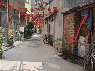 Chính chủ cần bán gấp 41m đất mt5.3m mễ trì thượng, đồng me, cách 30m ra đường ô tô, giá 8.3 tỷ.