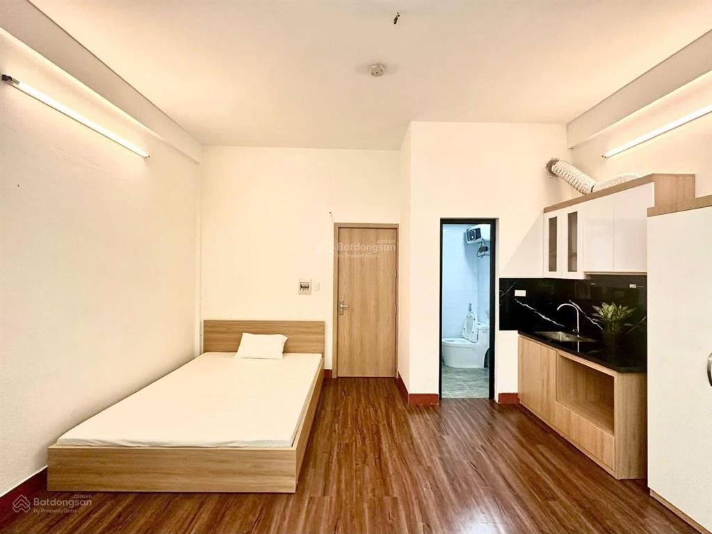 Cực hiếm! nhà 7 tầng thang máy phân lô ô tô tránh trần quốc hoàn, phạm tuấn tài  0968 371 ***
