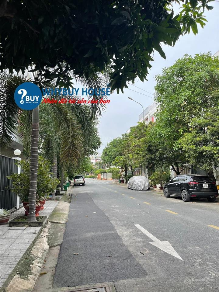 Bán biệt thự đạt gia garden  khu compound. đây là căn villa song lập, chính chủ giá 11.5tỷ
