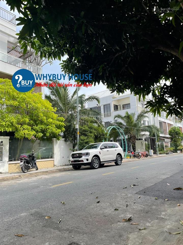 Bán biệt thự đạt gia garden  khu compound. đây là căn villa song lập, chính chủ giá 11.5tỷ