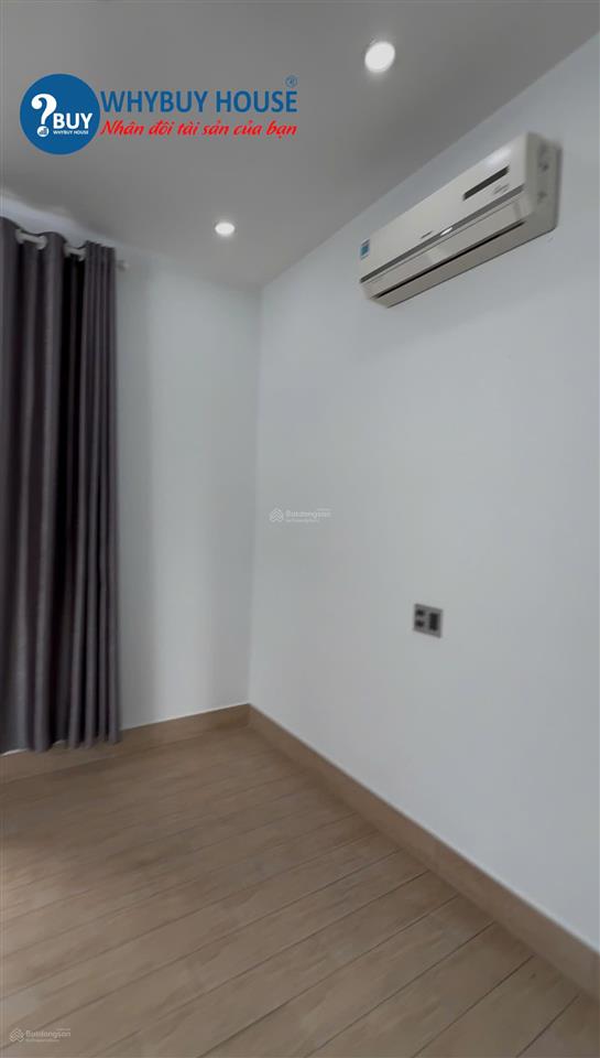Cho thuê biệt thự đẹp ở đạt gia garden, 10x15m, 3 lầu, 4 phòng ngủ, có 4 máy lạnh, giá 20tr