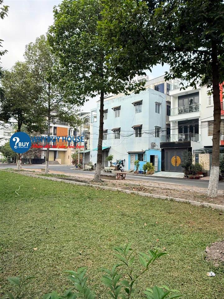 Bán nền đất vị trí đẹp có mặt tiền công viên ở khu dân cư an sương, 90m2, sổ đỏ, đường 10m, 8,0 tỷ