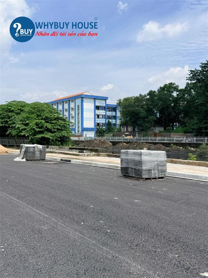 Bán đất sổ đỏ liền kề kênh tham lương, 4x16m, sổ đỏ, đường 10m, giá 5.5 tỷ/nền (gần cc thái an).