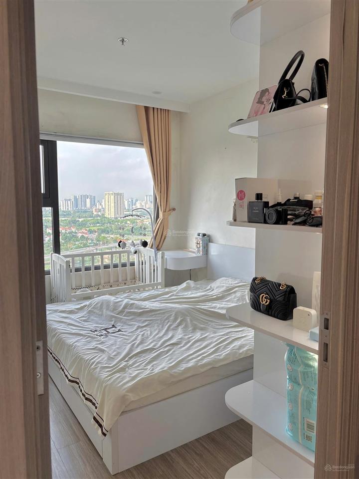 Tôi cần bán gấp 1pn + 43m², chỉ 3,79 tỷ  sapphire smart city view bể bơi, sẵn sổ, rẻ hơn tt 200tr
