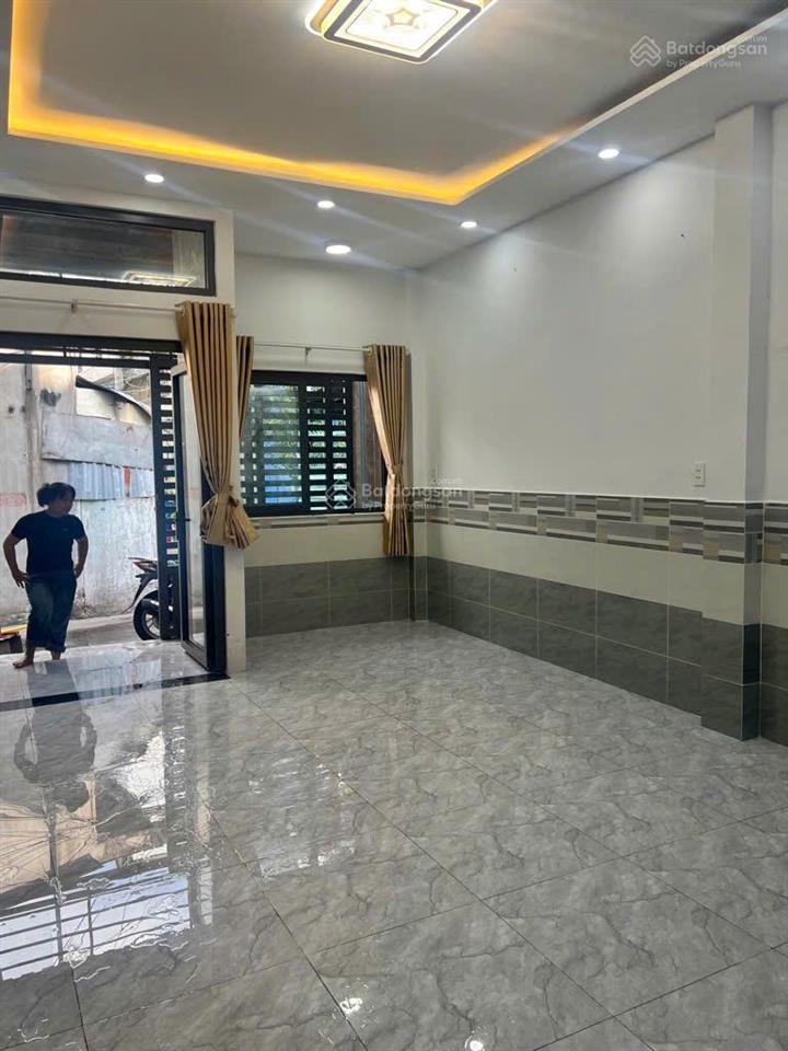 Mình bán nhà đẹp, giá rẻ, đường âu cơ, q. tân bình, chỉ 4.9 tỷ. alo nhân 0877 737 ***