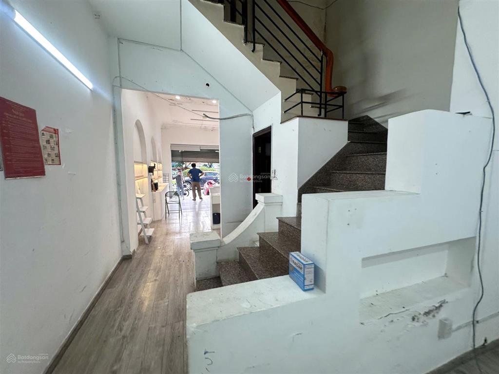 Cho thuê 3 tầng hẻm 285 cách mạng tháng 8, quận 10, ngay hà đô, kinh doanh nhiều ngành