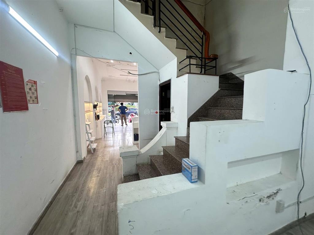 Cho thuê 3 tầng hẻm 285 cách mạng tháng 8, quận 10, ngay hà đô, kinh doanh nhiều ngành