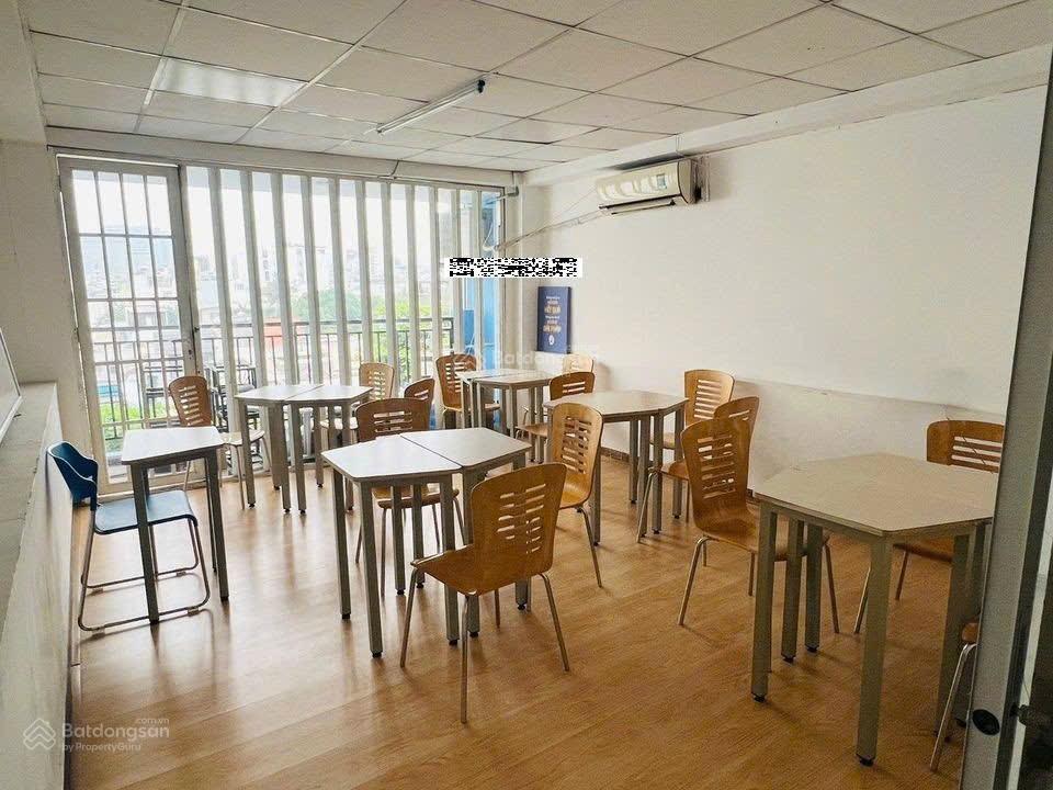 Cho thuê nhà 4 tầng, mặt tiền, đường d5, bình thạnh, khu sinh viên kinh doanh đa ngành