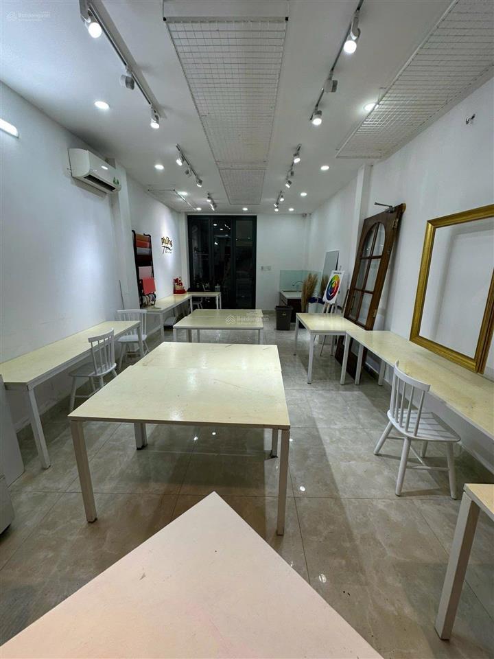 Cho thuê nhà 3 tầng mặt tiền nguyễn thiện thuật, quận 3, sử dụng 140m2, kinh doanh đa ngành
