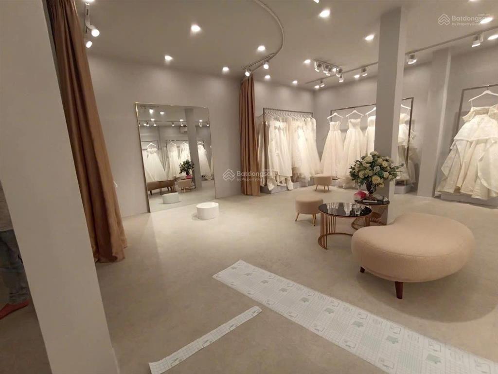 Cho thuê nhà mặt tiền, ngang 7m, nguyễn trọng tuyển, phú nhuận, trệt 3 lầu, sử dụng 280m2