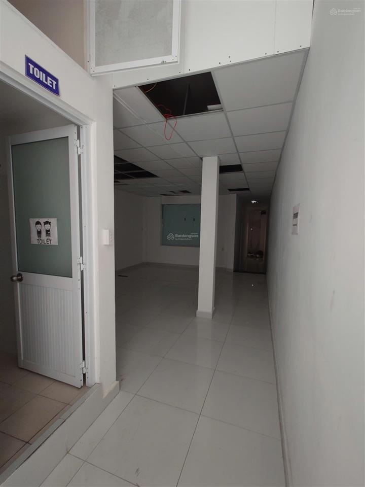 Cho thuê nhà 3 tầng  mặt tiền trần quốc thảo quận 3 , sử dụng  300m2 , kinh doanh ngay