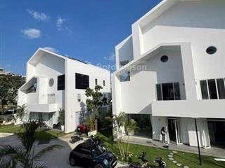Cho thuê biệt thự, làm homestay, khu trần não, quận 2, có hồ bơi, thang máy