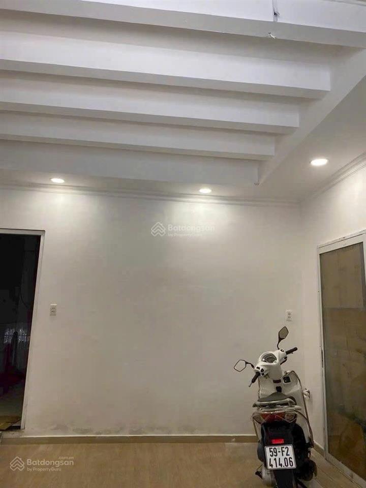 Cho thuê nhà mặt tiền  nguyễn duy dương, quận 5, trệt 2 lầu, sử dụng 280m2