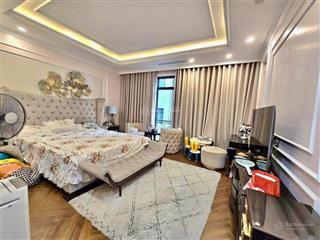 Bán nhà trần quốc hoàn, 2 ô tô tránh, kinh doanh, ở ngay, gara, văn phòng, 55m2*6t* mt 5m* 19.8 tỷ