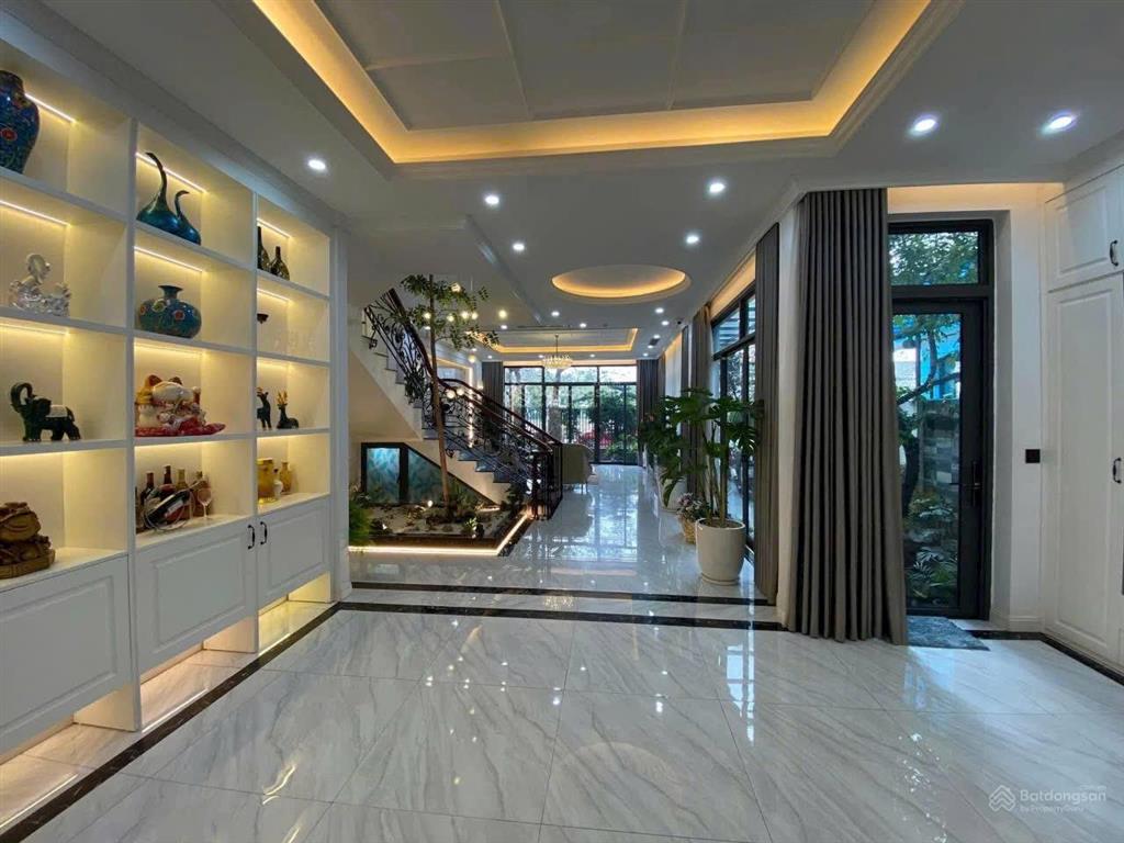 Gấp! bán nhà phố phùng chí kiên, hoàng quốc việt, hoàng sâm, 2 ô tô tránh, kinh doanh, vp, 55m2*6t