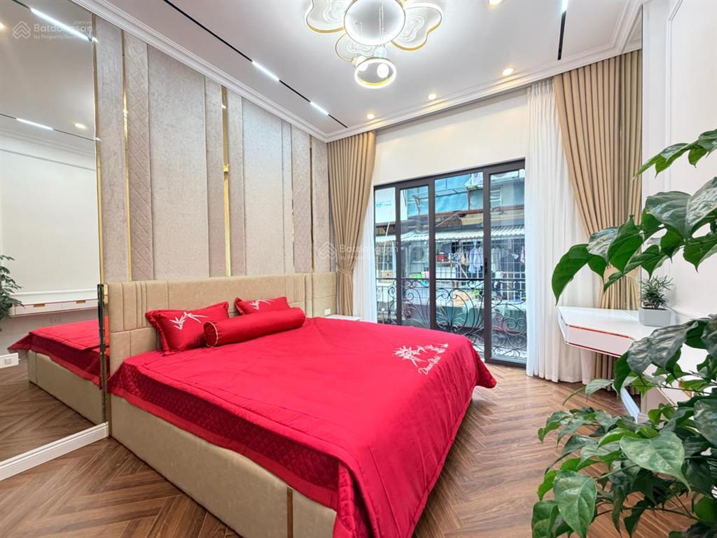 Bán nhà phố tô hiệu, phân lô, ô tô, dòng tiền, mặt tiền khủng, ở sướng, ô chờ thang máy, 65m*6t