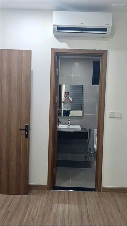 Chính chủ cho thuê nhà mới 100% với diện tích 78m² (2pn, 2vs) trục 12 tòa b đầy đủ nội thất