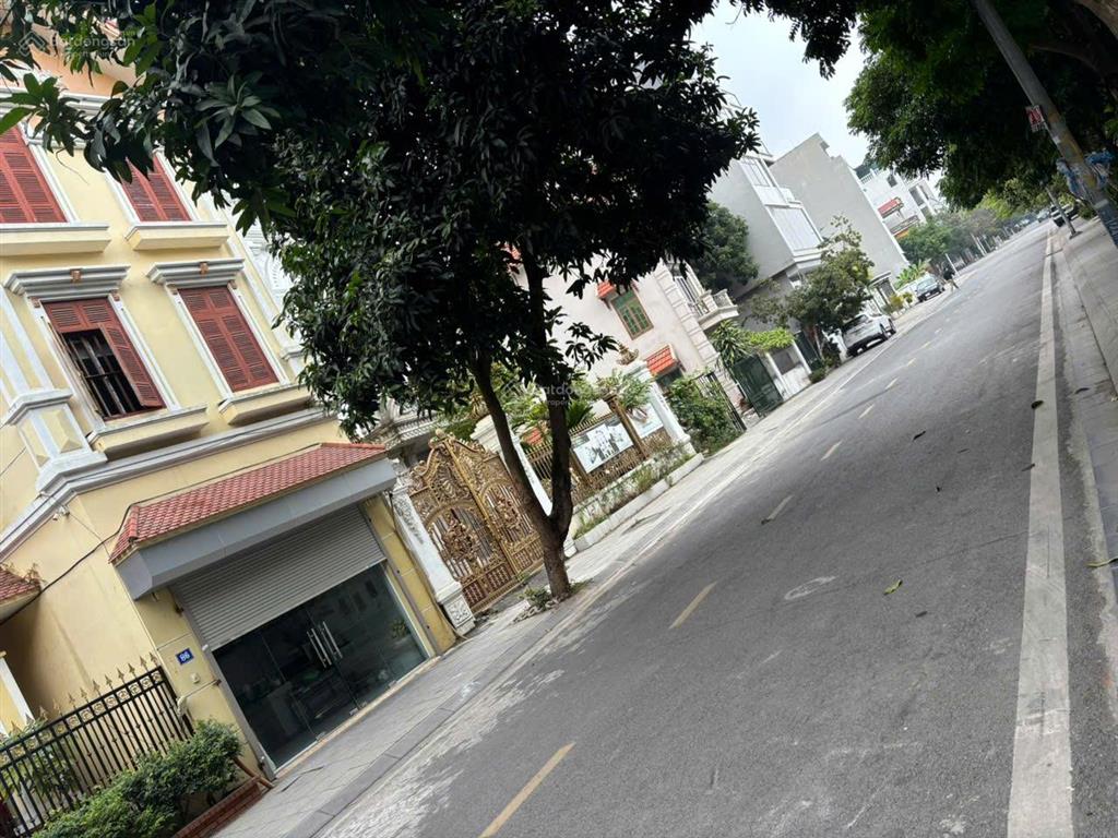 Bán gấp nhà mặt phố đặng vũ hỷ, 100.8m2, giá thỏa thuận, long biên, hà nội. giá cả hạ bất ngờ!