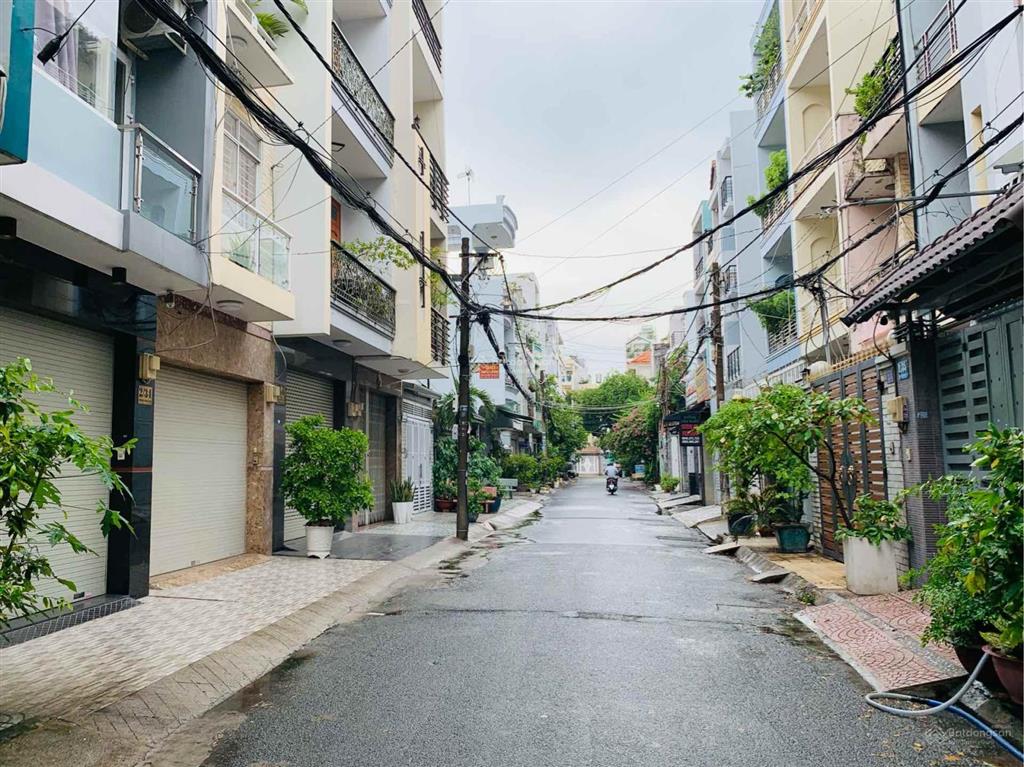 Bán nhà hẻm nhựa 10m phường tân sơn nhì (4m x 16m) nhà 1 trệt 2 lầu sân thượng