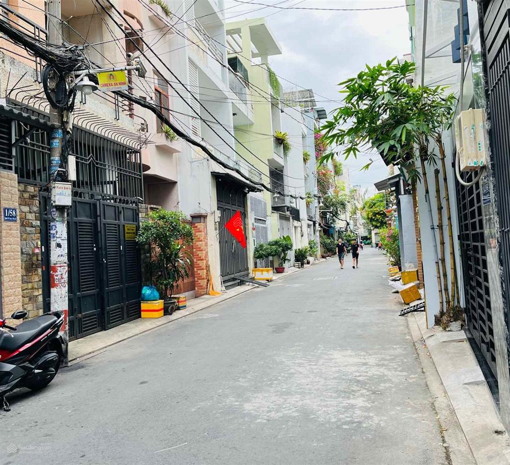 Bán nhà hẻm 6m thông gò dầu (4m x 15m) nhà 1 trệt 1 lững 3 lầu sân thượng