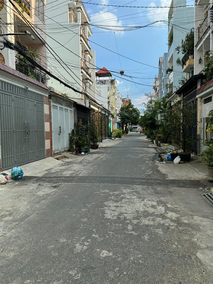 Bán nhà hẻm nhựa 8m phường tân sơn nhì (4m x 16m) nhà 1 trệt 1 lầu